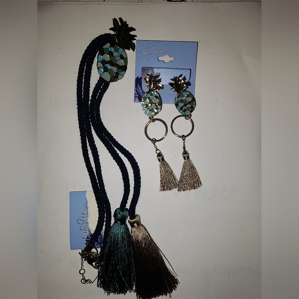 New Libby Edelman necklace and earring set.